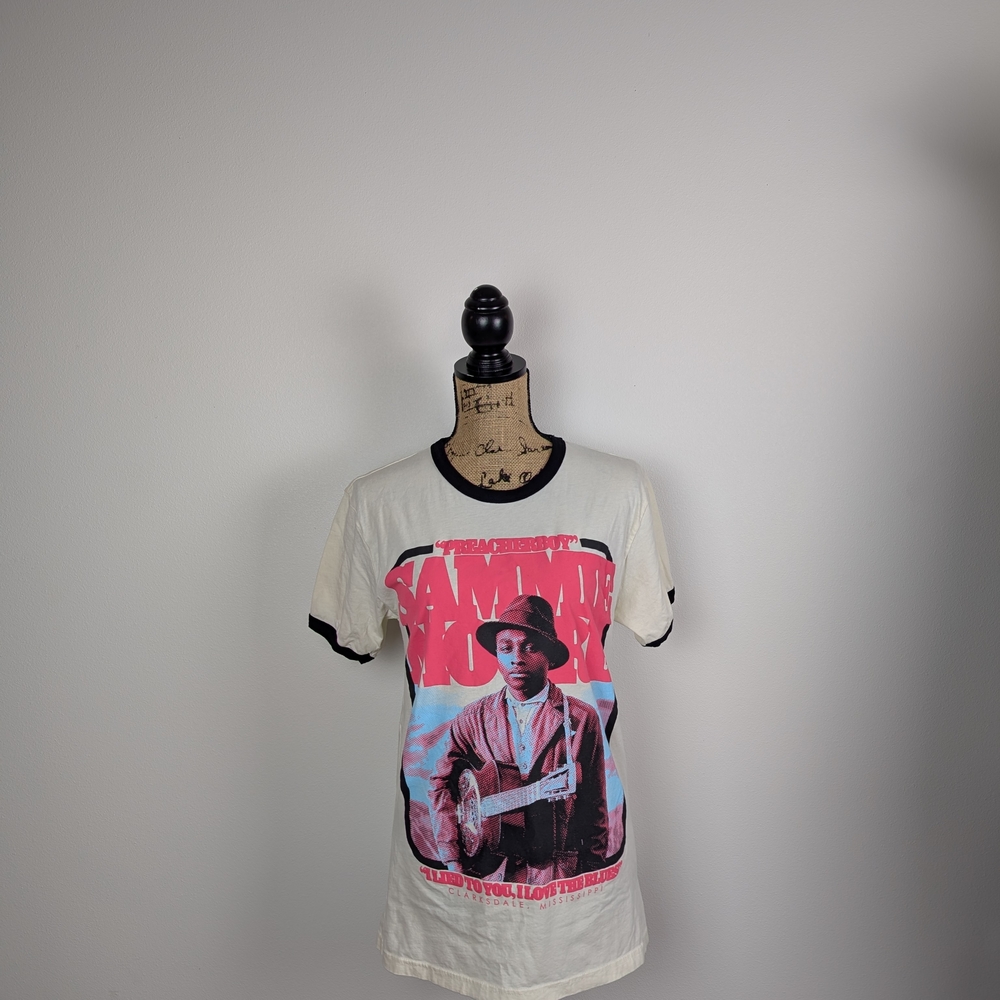 Sinners Sammie Moore Ringer T-shirt! ♥️